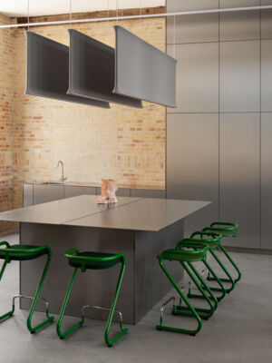 Lammhults_S70_barstools_green_e01_1.jpg